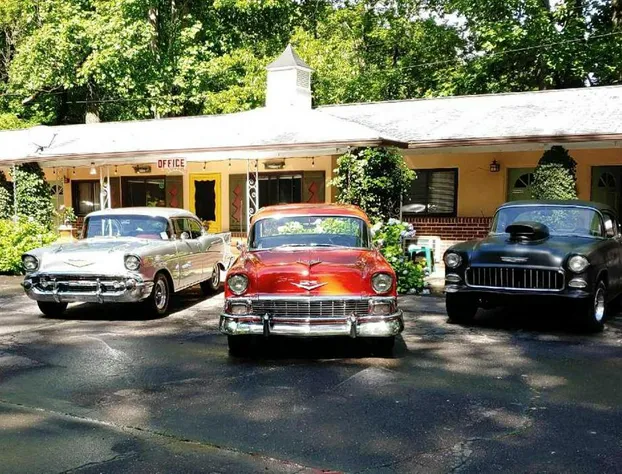 Rolling Brook Inn hotel detail image 4
