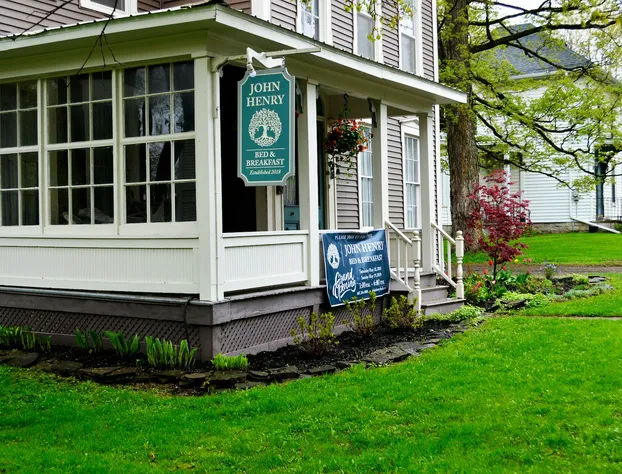 John Henry Bed & Breakfast hotel detail image 1