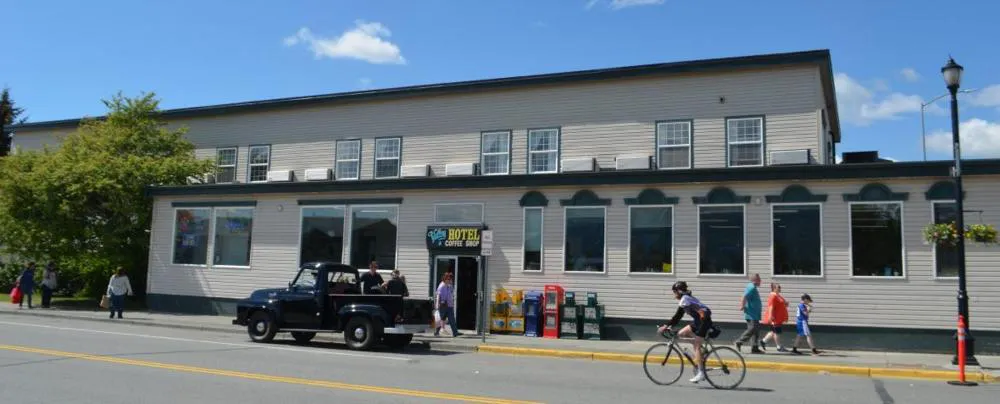 Valley Hotel & 24/7 Open Cafe hotel hero