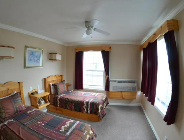 Valley Hotel & 24/7 Open Cafe hotel detail image 1