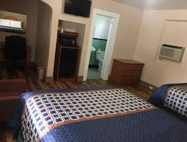 Hilltop Inn hotel detail image 3