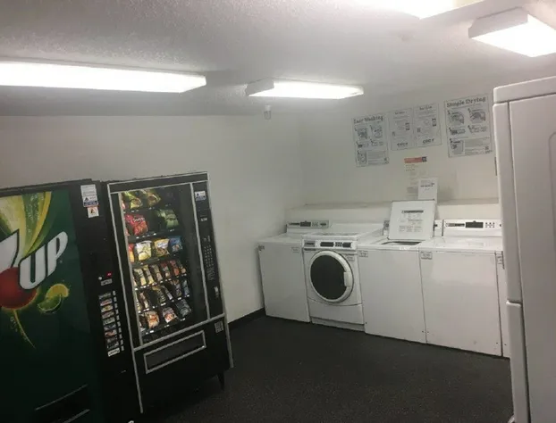 InTown Suites Extended Stay Fort Lauderdale hotel detail image 1