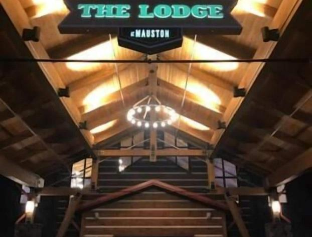 The Lodge at Mauston hotel detail image 1