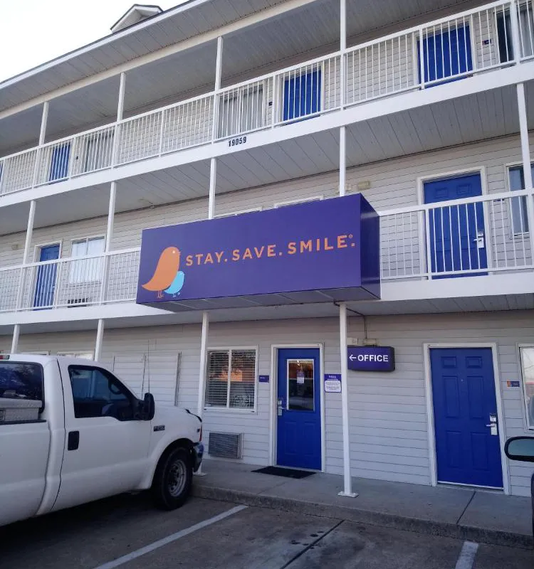 Intown Suites Extended Stay Dallas Tx – Medical Center hotel hero