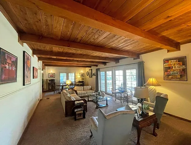 Berkshire Inn hotel detail image 1