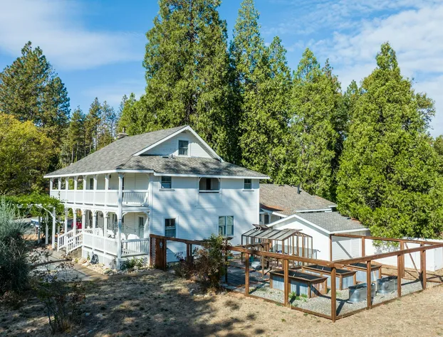 Inn at Sugar Pine Ranch hotel detail image 2