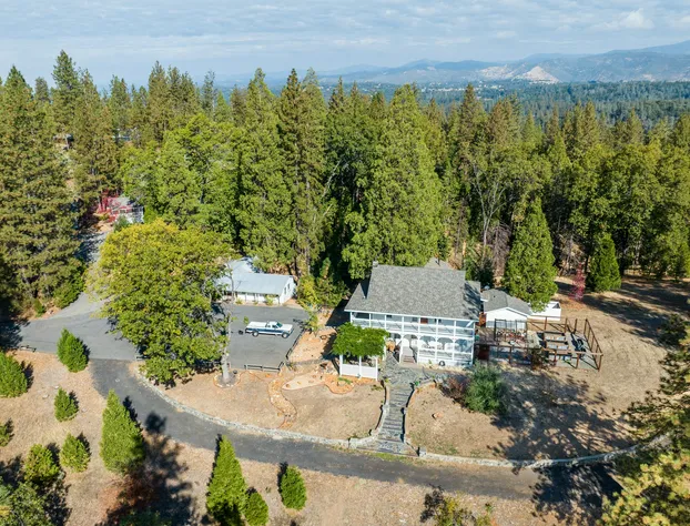 Inn at Sugar Pine Ranch hotel detail image 4