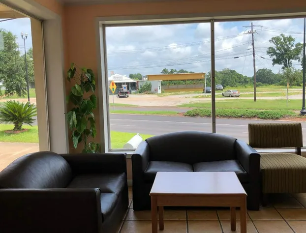 Deluxe Inn hotel detail image 3