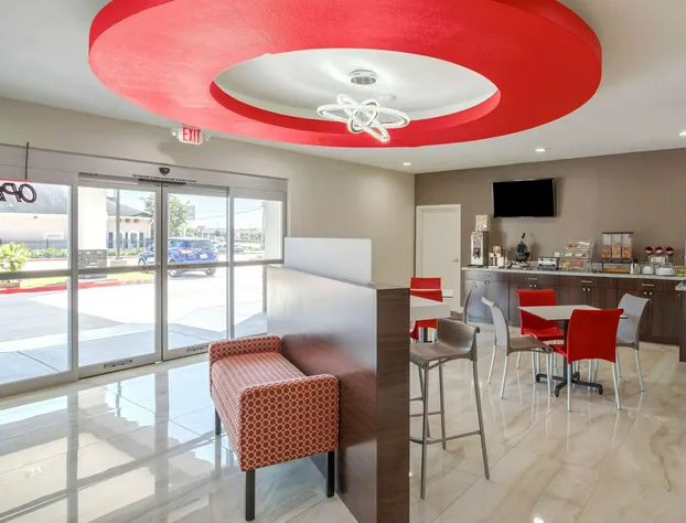 Econo Lodge Houston Northwest - Cypress hotel detail image 2