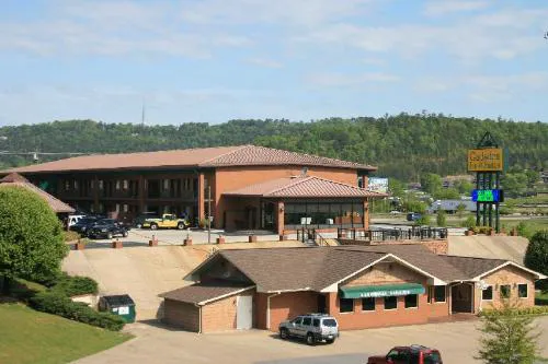 Gadsden Inn and Suites hotel hero