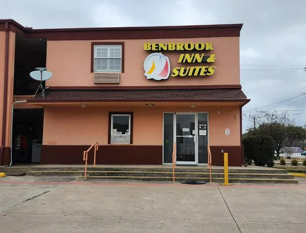 Benbrook Inn & Suites hotel detail image 2