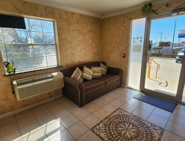 Benbrook Inn & Suites hotel detail image 3