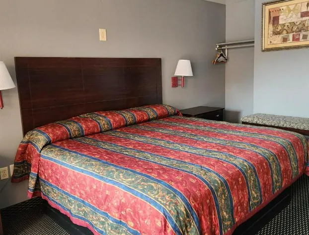 Benbrook Inn & Suites hotel detail image 4