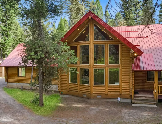 Lodgepole Lookout by KABINO Hot Tub Garage Foosball Fire Pit Theater Room U-Shaped Driveway hotel detail image 3