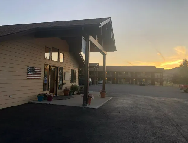 Red Bear Inn hotel detail image 3