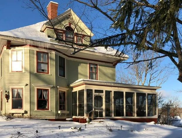 Guilford Bed and Breakfast hotel detail image 4