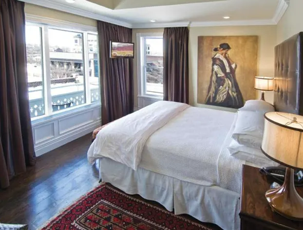 Dickson Street Inn hotel detail image 4