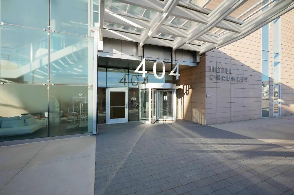 Hotel Chauncey Iowa City, Tapestry Collection by Hilton hotel hero