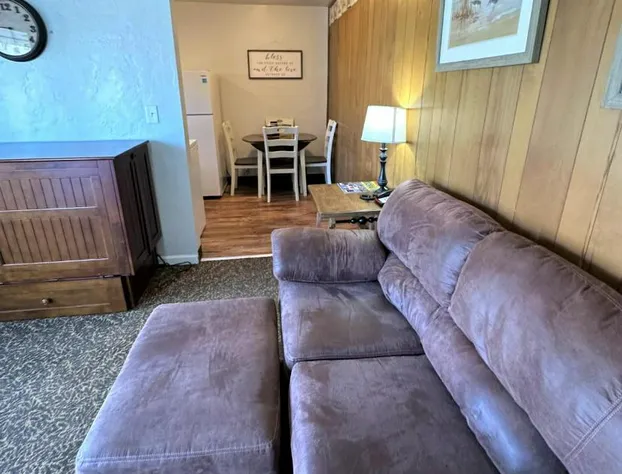 Myrtle Lane Inn hotel detail image 4