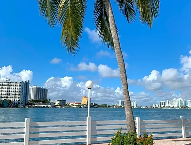 International Inn on the Bay hotel detail image 1