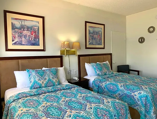 International Inn on the Bay hotel detail image 4