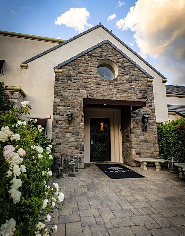 The Chateau At Lake La Quinta hotel hero