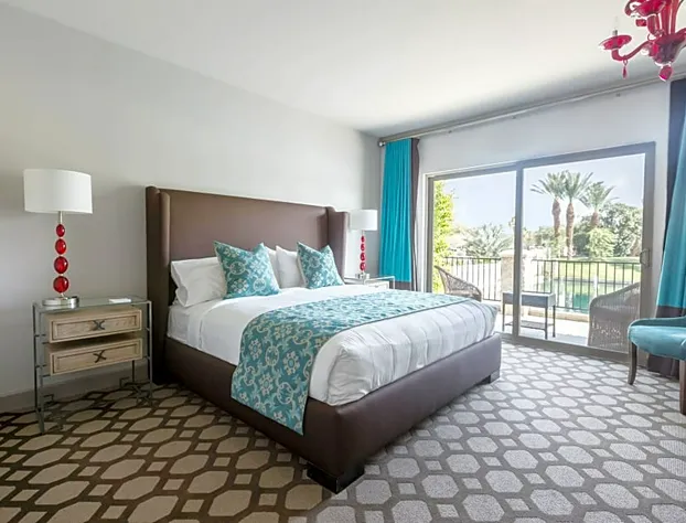 The Chateau At Lake La Quinta hotel detail image 3