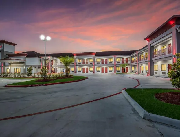 Red Roof Inn Baytown hotel detail image 2