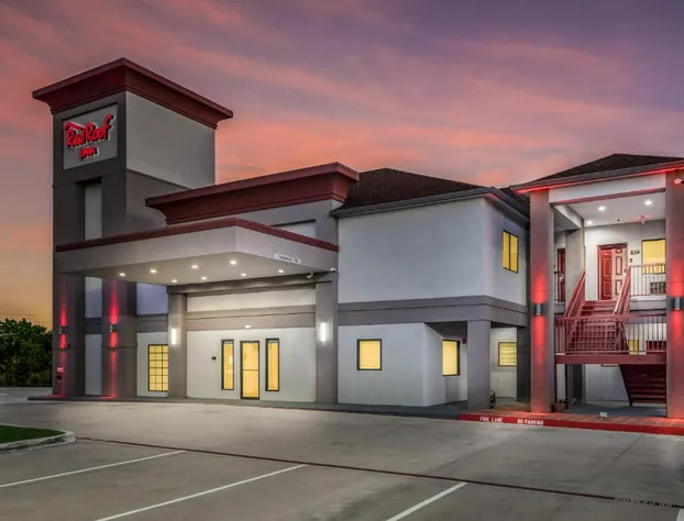 Red Roof Inn Baytown hotel detail image 1