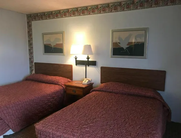 Tyler Inn & Suites hotel detail image 2