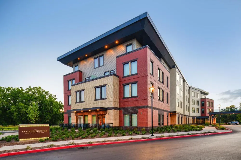 The Independence hotel hero