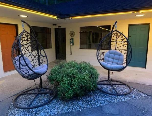 Route 19 Inn hotel detail image 3