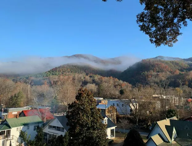 Spring Creek Hotel hotel detail image 1