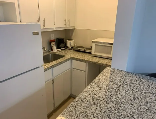 Miami Airport Apartment Inn hotel detail image 4