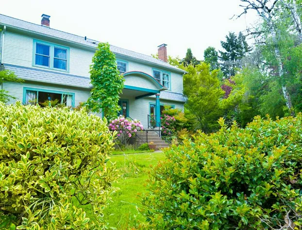 Riverpath Inn hotel detail image 4