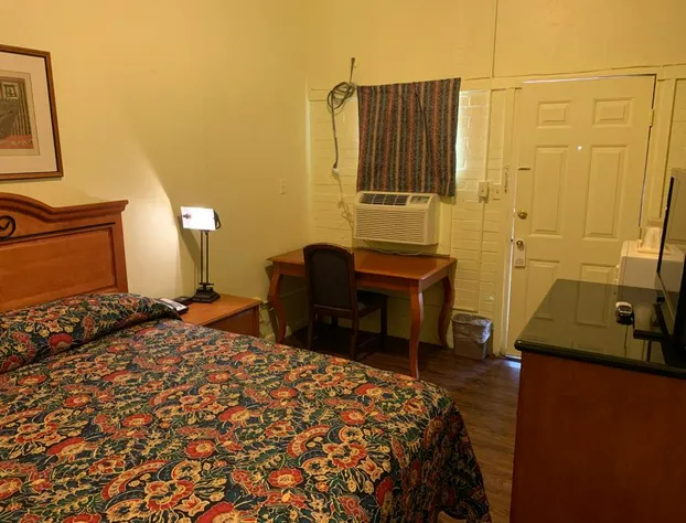 Economy inn hotel detail image 3