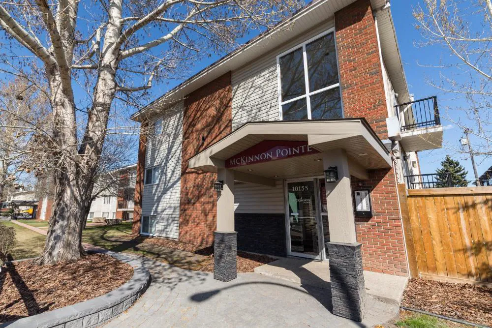 McKinnon Pointe #307 hotel hero