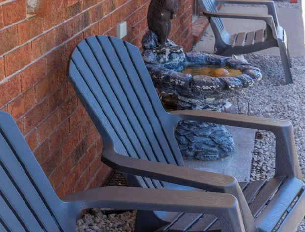 Bear Tracks Inn hotel detail image 1