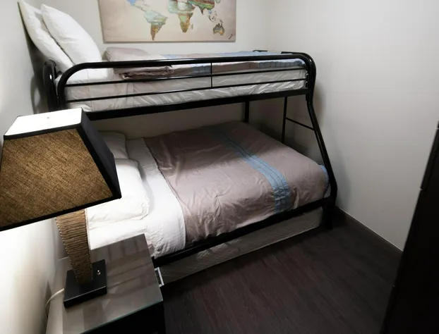 Ground Level with Quiet Creek out Backdoor #124 hotel detail image 2