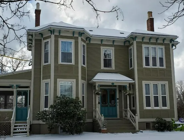 The Lark & Loon Inn hotel detail image 3