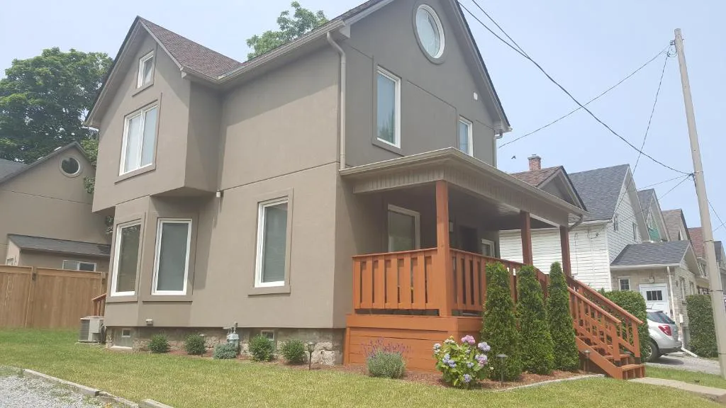 Luxury Igor and Gala Inn hotel hero