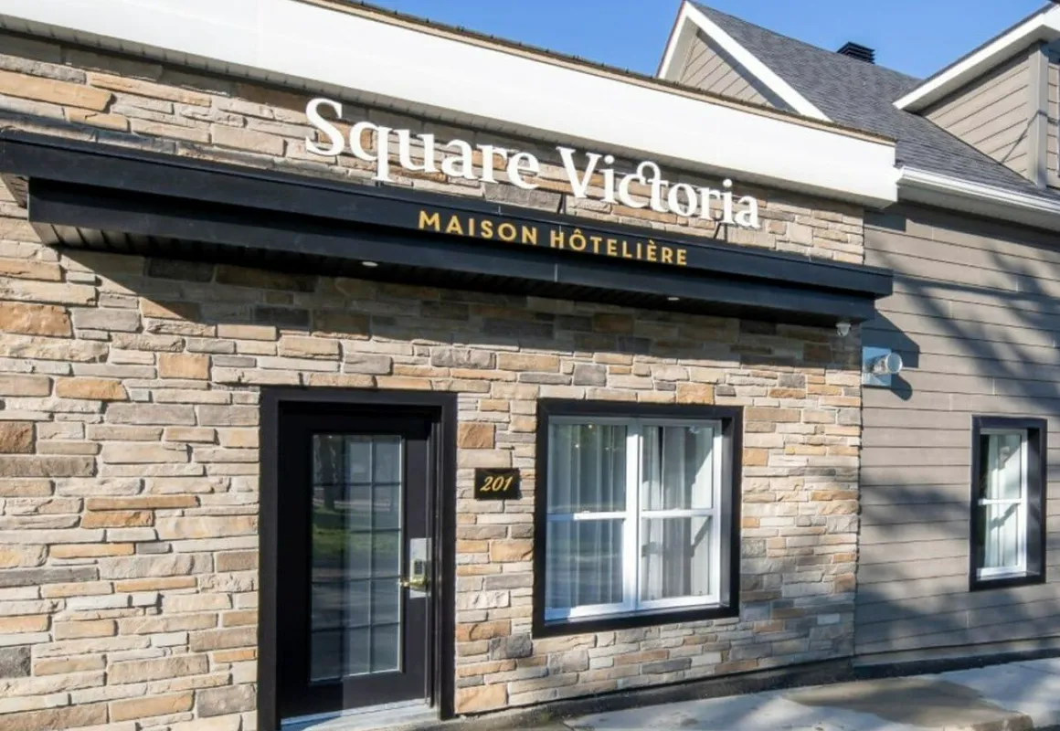 Square Victoria Maison Hôtelière hotel hero
