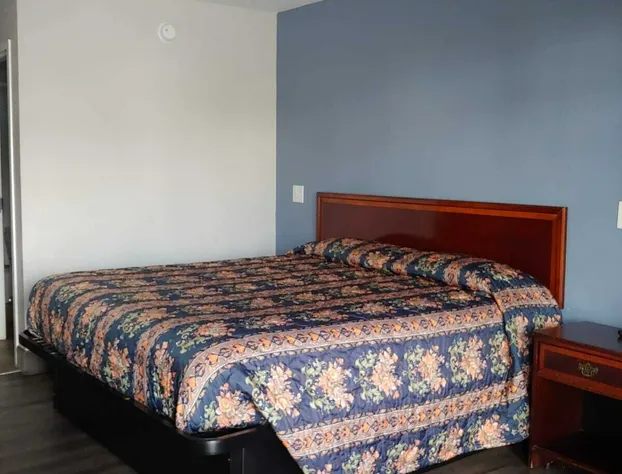 Budgetel Inn & Suites hotel detail image 1