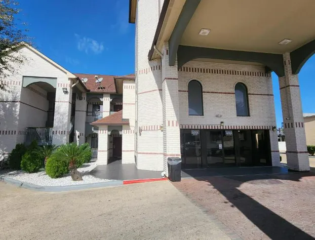 Scottish Inns & Suites Sam Houston Pkwy hotel detail image 3