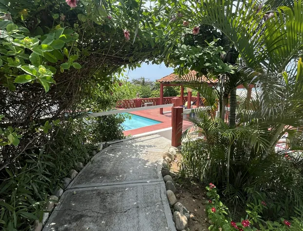 Bungalows Maresias hotel detail image 1