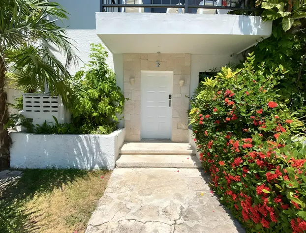 Sole & Mare by Andiani Travel hotel detail image 3