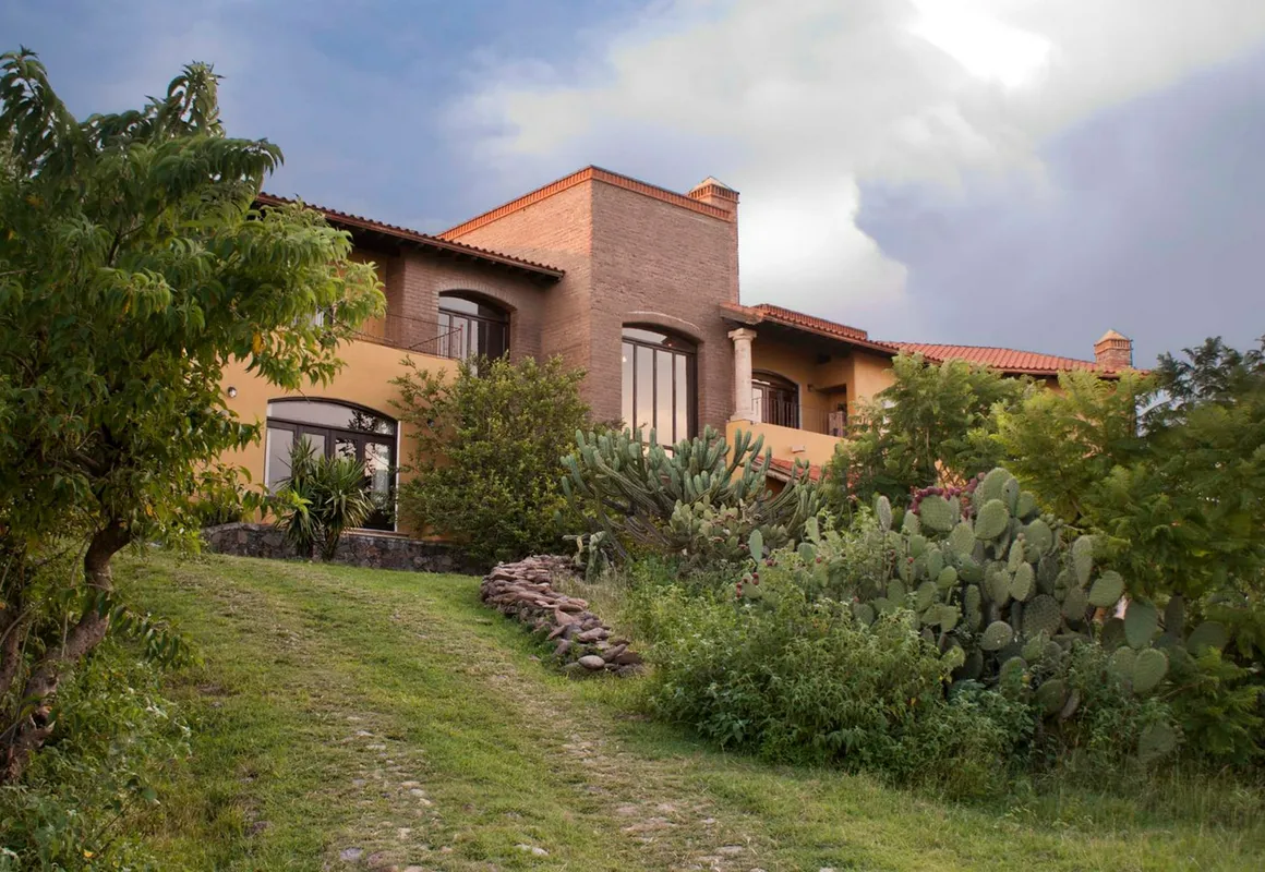 El Faro de Guanajuato hotel hero