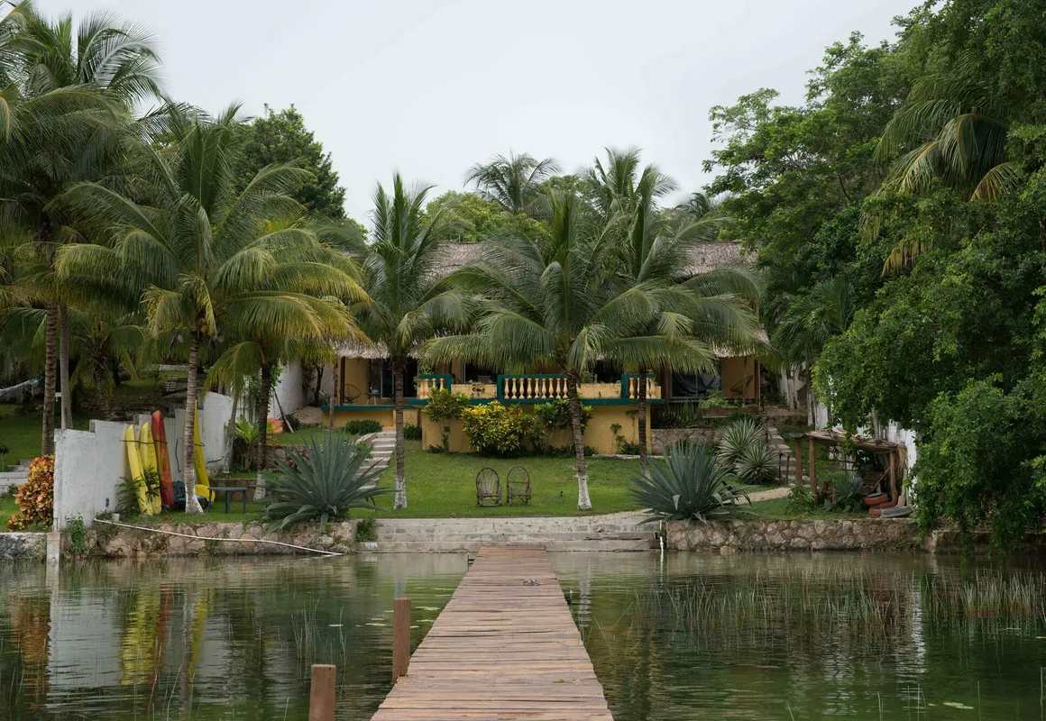 Amigos Hotelito hotel hero