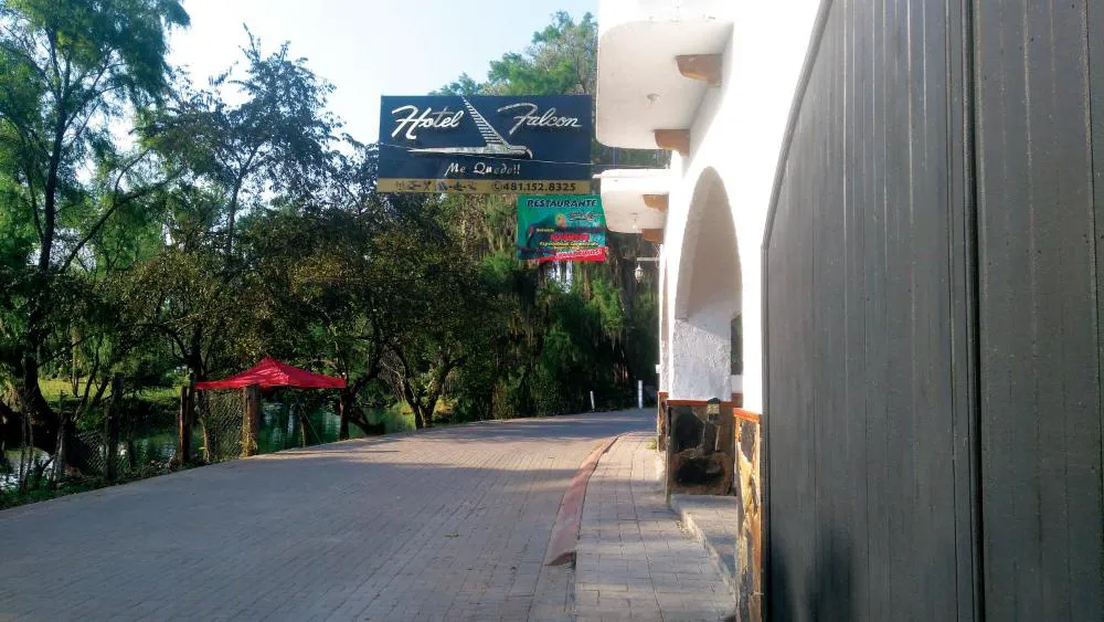 Hotel Falcon hotel hero