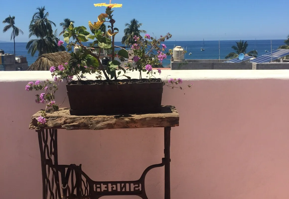 Teresitas Guests Rooms hotel hero